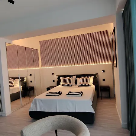 White Sea Mamaia Апартаменты Нэводари